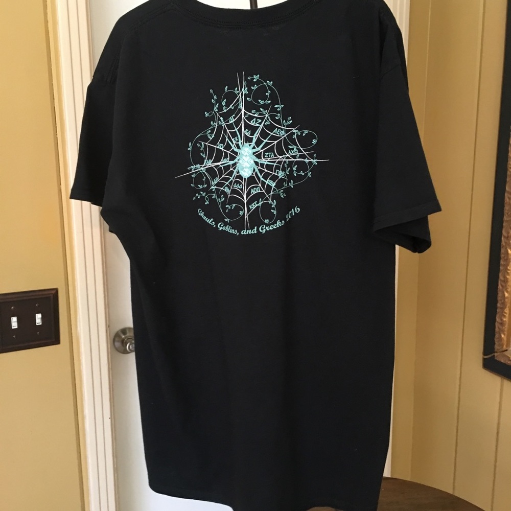 Sorority Greek Halloween 🎃 t-shirt LARGE EUC